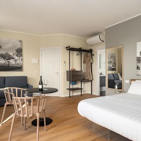 Attico 37 - Suite Con Terrazza Privata E Cucina Palermo Bagian luar foto